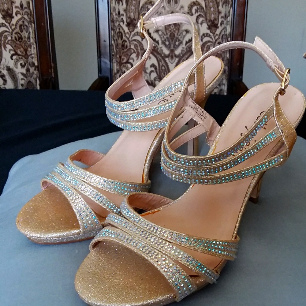 Cathy Jean rhinestone strappy heels